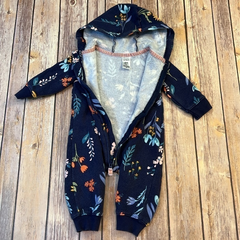 Baby Girl Carter’s 6 Month Floral Body Suit - Picture 2 of 6